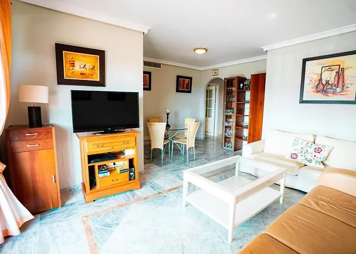 아파트 Locrimar 3 Bedroom In Puerto Banus 마르베야